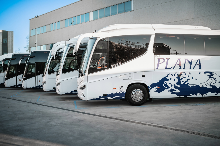 Grup Plana erneuert 100 seiner 600 Busse und baut seine Standorte in Reus und L'Hospitalet aus